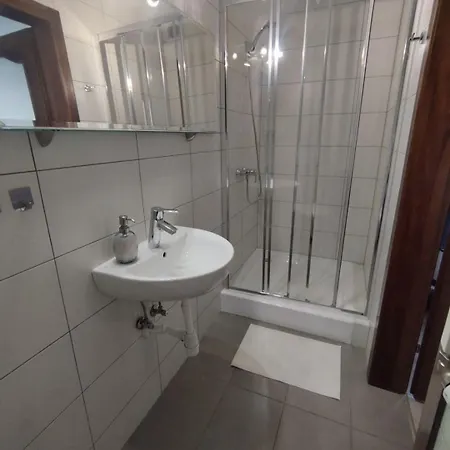 Zakatek Pod Grusza Affittacamere Tupadła