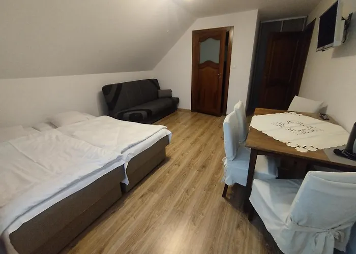 Zakatek Pod Grusza 3* Tupadła