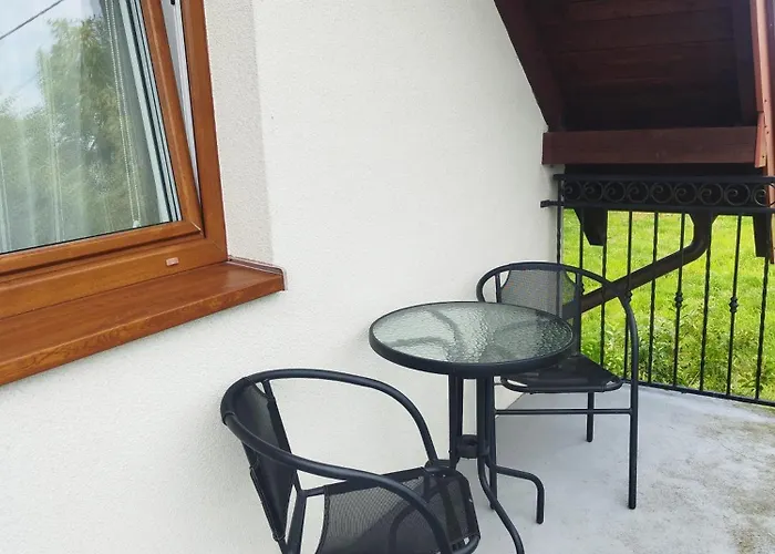 Zakatek Pod Grusza 3* Tupadła